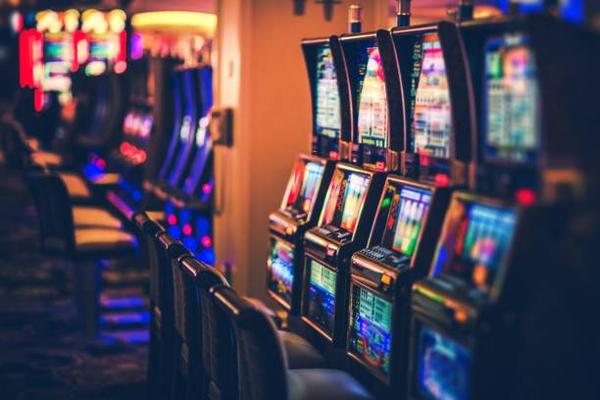 Ways to Assess Game Variety at a trusted online casino Singapore