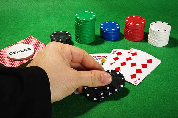 Try Popular Jackpot Games at a Singapore online casino for Casino Fans